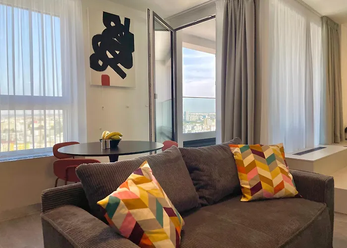 Peak At Danubius דירה